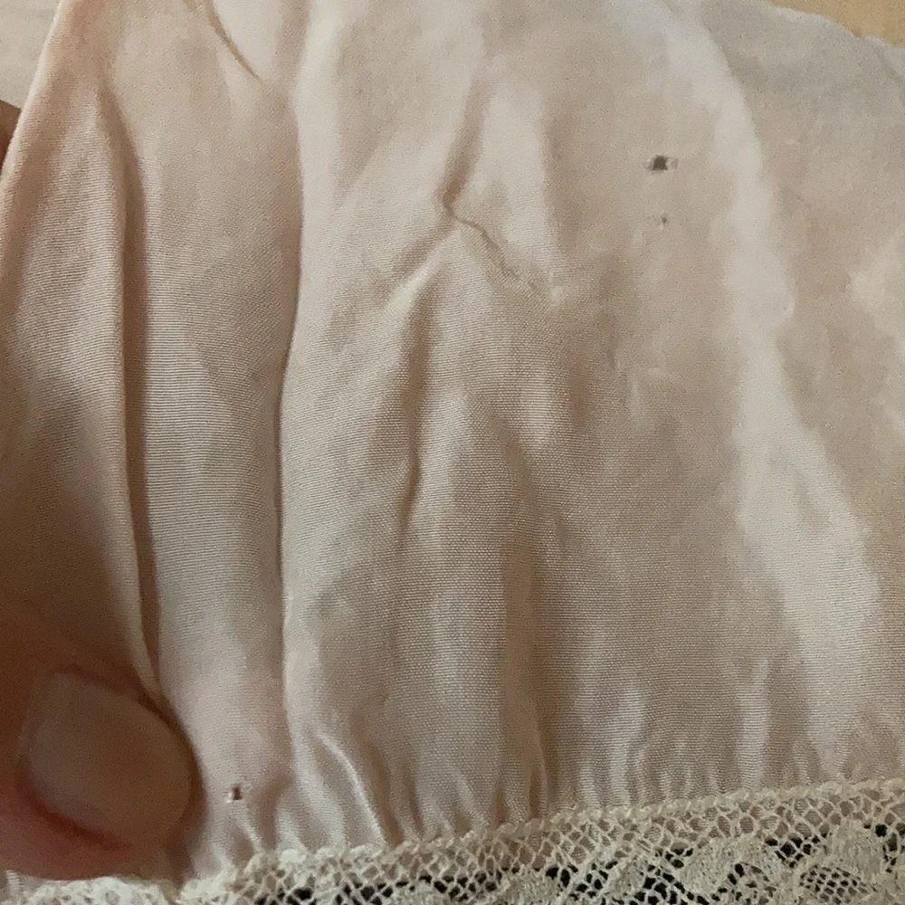 1950’s Silk Bed Jacket - Picture 9 of 12